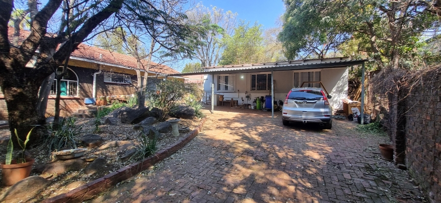 4 Bedroom Property for Sale in Elandsrand North West